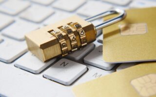Identifying Scams: Your Essential Guide to Recognizing Fraudulent Schemes