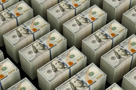 Exploring the Pros and Cons of Renewal in Payday Loans